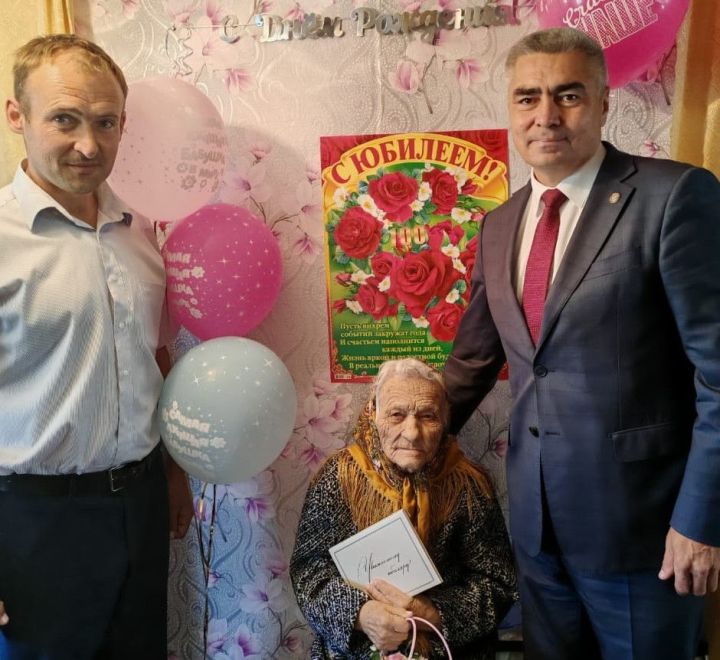 Свой 100-летний юбилей отметила жительница села Сюкеево