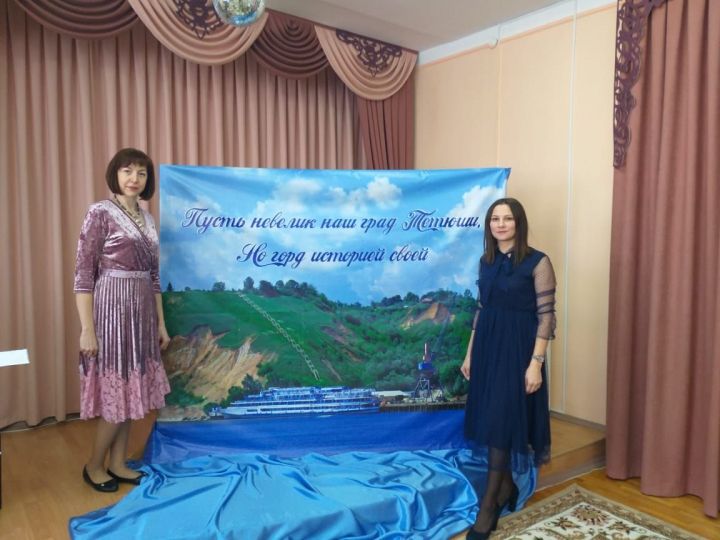 Представительницы Камского Устья борются за звание "Воспитатель года"