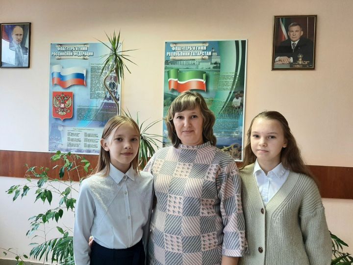 Читающая семья Даминовых активно посещает 3 библиотеки района