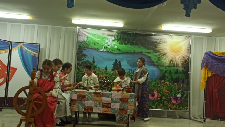 Театральный коллектив «Маленькие роли» Затонской школы стал призером зонального конкурса