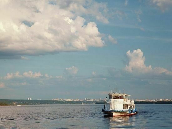 В Татарстане потерпел крушение прогулочный теплоход