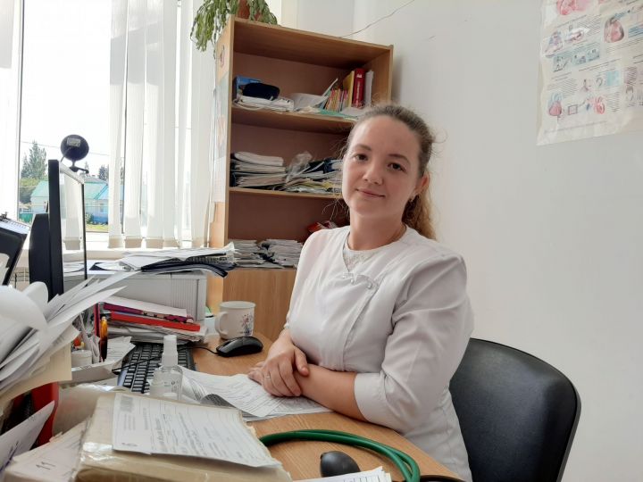 По программе "Земский доктор" в Камское Устье едут молодые врачи