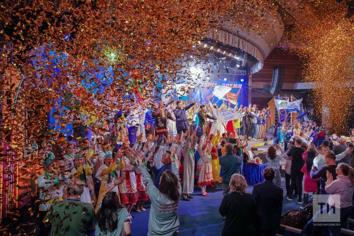 Почти 600 участников из Казани вышли в финал фестиваля «Наше время — Безнең заман»