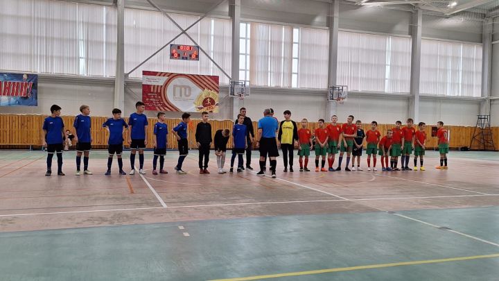 Футбольная команда из Камского Устья вышла в финал Первенства РТ