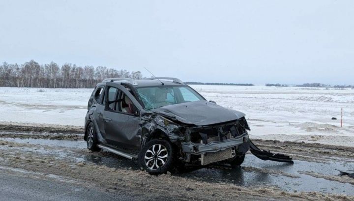 Непогода привела к авариям и заторам на дорогах