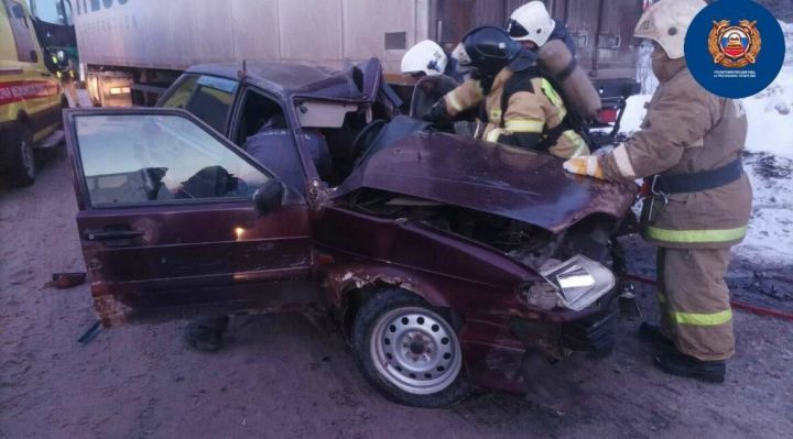 Водитель легкового авто погиб сегодня на трассе М7