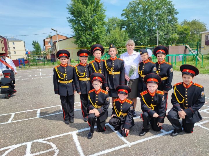 Кадеты отправили в жизнь  очередной выпуск