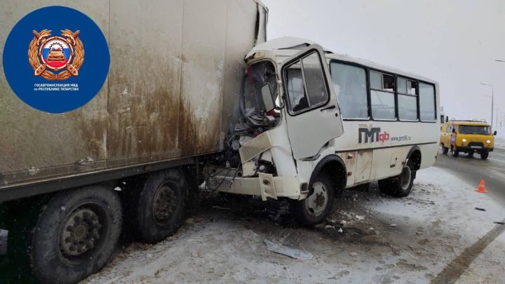 Авария с автобусом произошла сегодня в Татарстане
