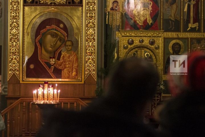 Раис Татарстана поздравляет православных с Рождеством