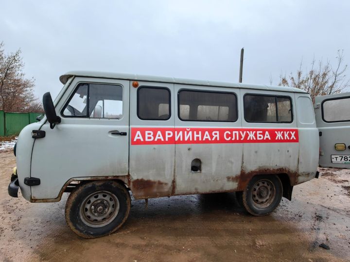 В Камском Устье идет ремонт теплотрассы