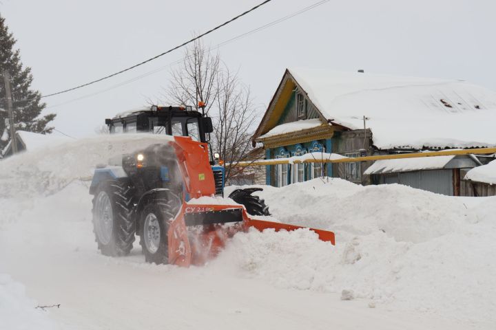 Дорожники Камского Устья готовы к зиме