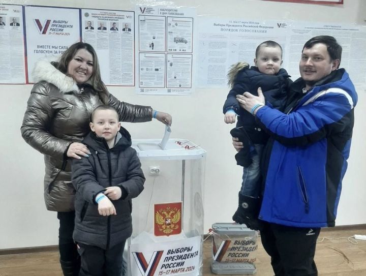 Татарстанцы продолжают активно участвовать в конкурсе «Всей семьей на выборы!»