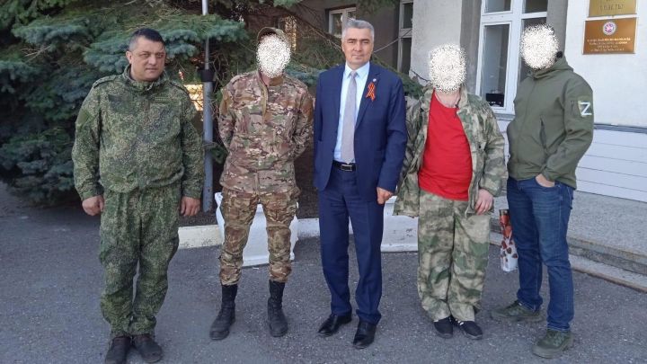 Глава Камско-Устьинского района встретился с участниками СВО