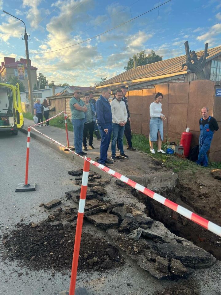Рабочий погиб во время замены подземных электросетей в Татарстане