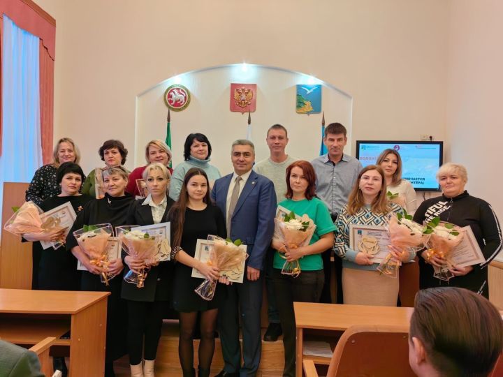 Лучшим волонтерам Татарстана вручат премию