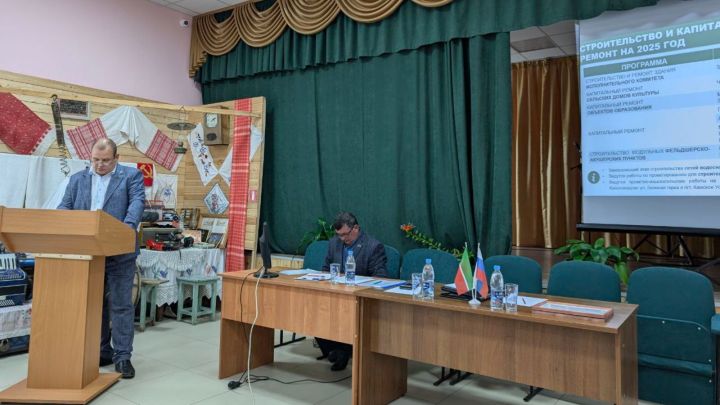 В Камско-Устьинском районе стартовали сходы граждан и встречи с трудовыми коллективами