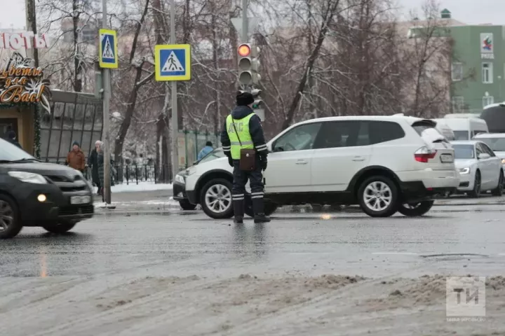 В Татарстане стартовала профилактическая акция «Встречная полоса»