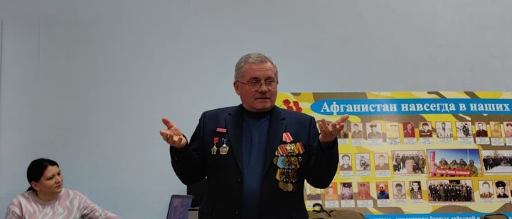 Воины-афганцы из Камского Устья отказались от подарков в пользу участников СВО