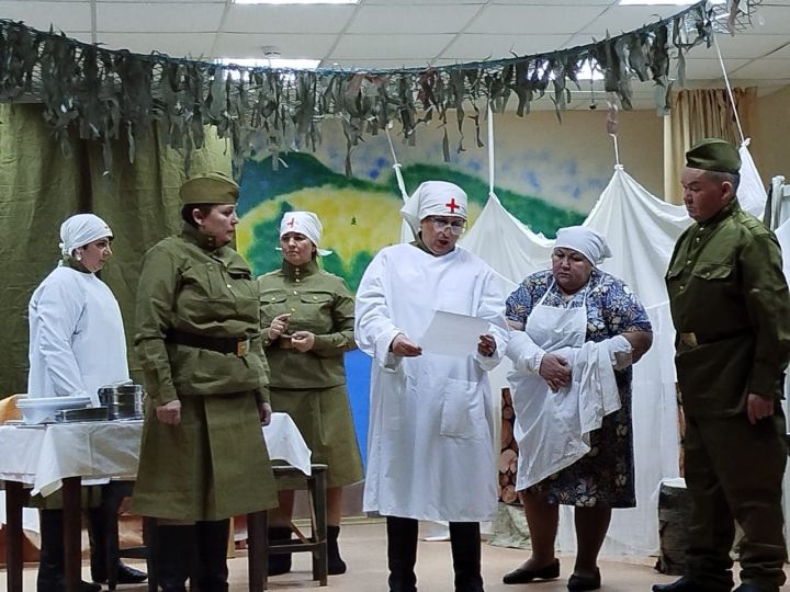 Большие Кармалы: памяти защитников Отечества посвящается