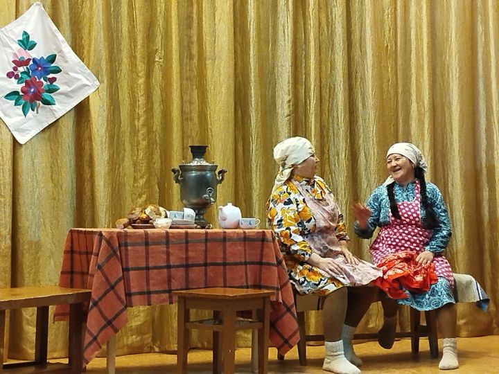 Малые Салтыки: на сцене - женщины 41-го