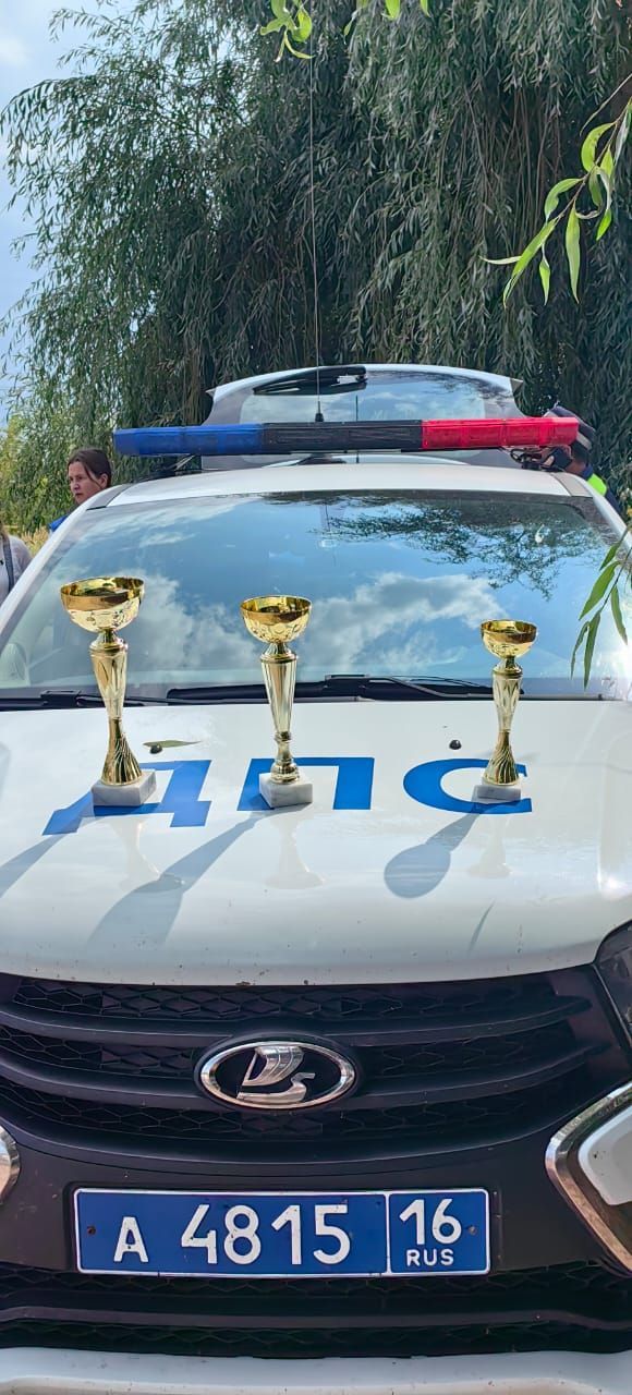 Старты поколений: в Камском Устье на площадку вышли пять команд