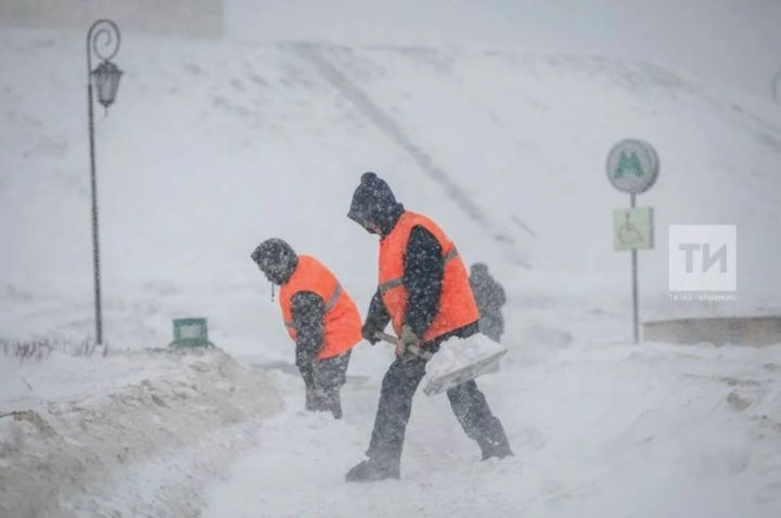 Кто отвечает за уборку снега и льда в Татарстане?
