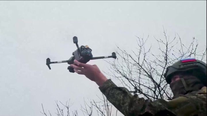 Военнослужащих, заключивших контракт в ВБС, не будут переводить в другие подразделения
