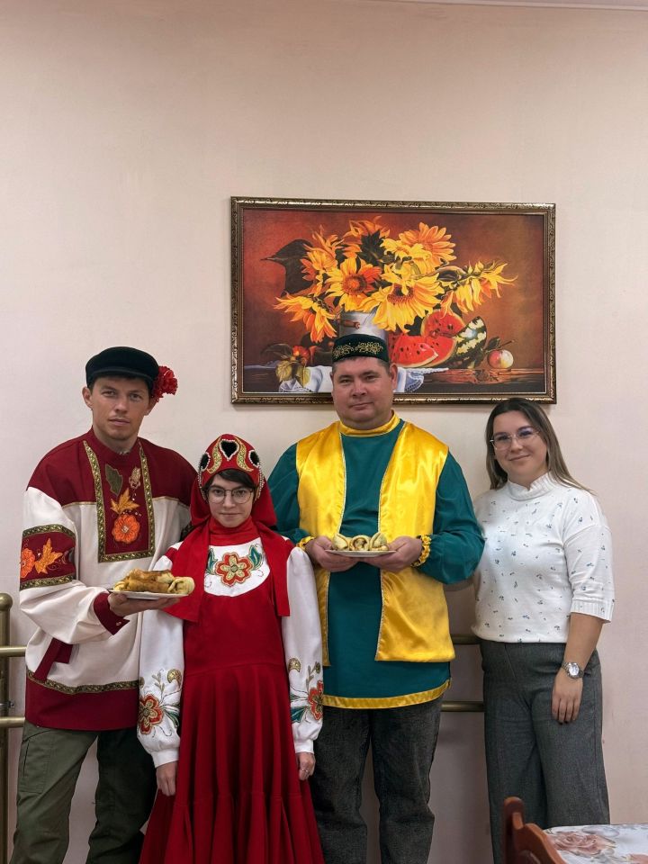 В Камском Устье для людей с ментальными особенностями провели кулинарный мастер-класс