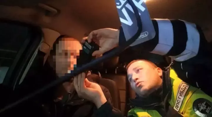 Нетрезвый водитель катался ночью по Затону