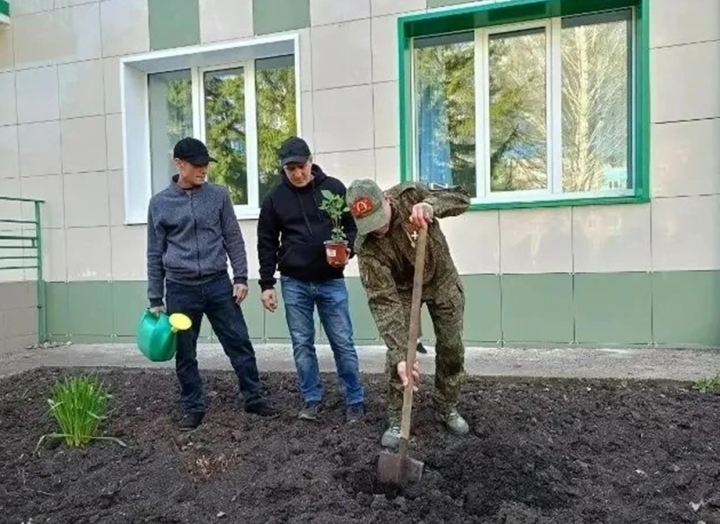 Более 340 тысяч татарстанцев вышли на масштабную уборку в рамках двухмесячника чистоты